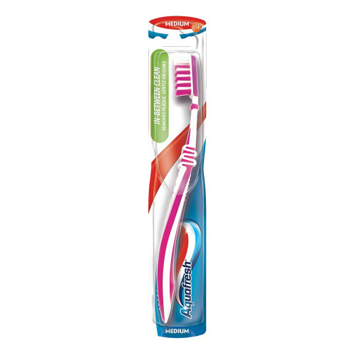Зубная щетка Aquafresh In-between Clean для очищения зубов и межзубных промежутков,средней жесткости, в ассортименте